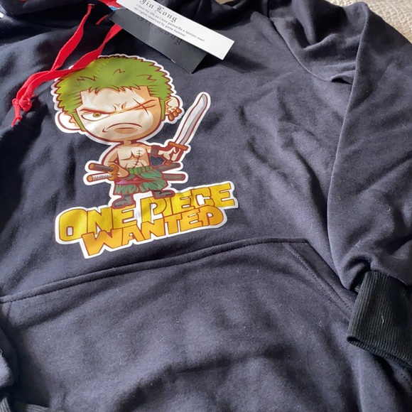 Roronoa Zoro Hoodie - Picture 3 of 4